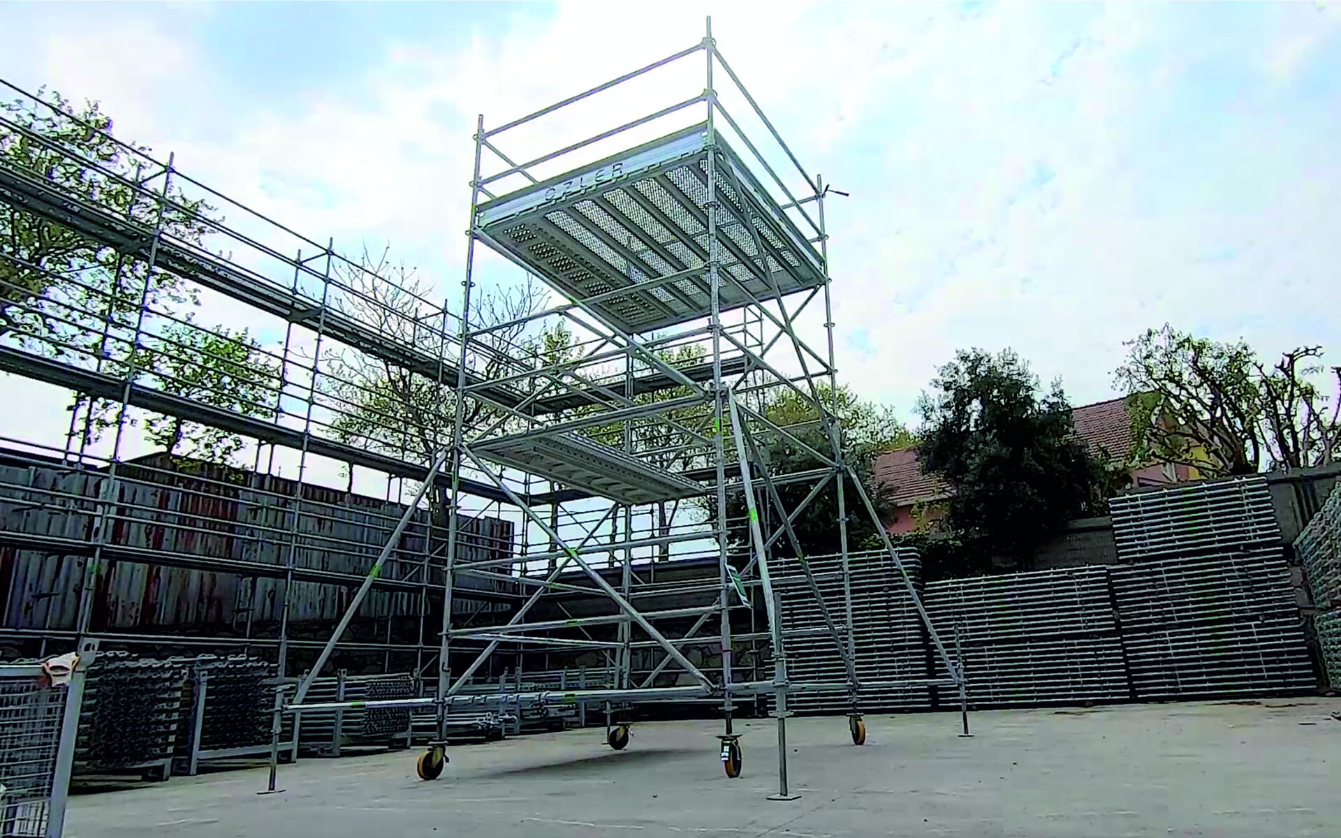 UNISCAFF — Mobile Scaffolding